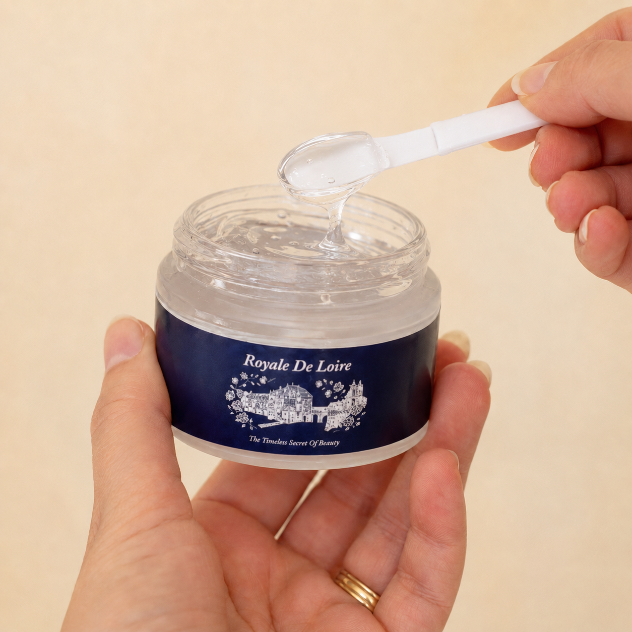 Royale De Loire — Plumping Jelly Mask
